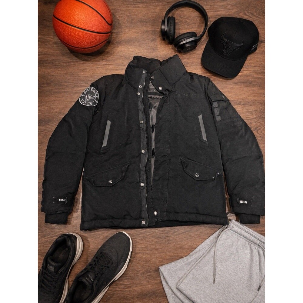 NBA Chicago Bulls Coat Puffer Jacket Mens Medium Goose Down Black Zip Up